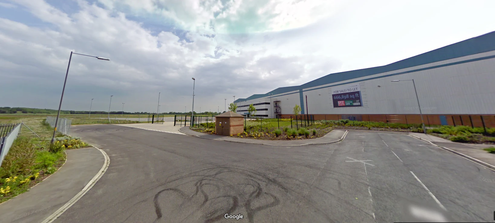 Debenhams Returns Sherburn — photo 4